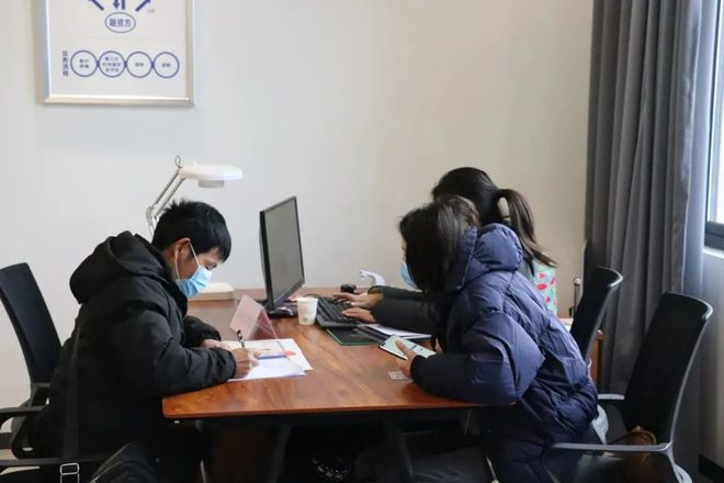 文化搭臺(tái) 金融唱戲 河南國際藝術(shù)品保稅倉探索藝術(shù)金融新模式